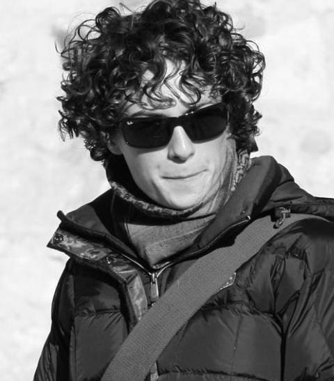 Özlem Düvencioğlu Fotoğrafı