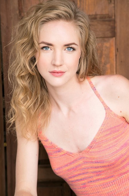 Jaclyn Hales Fotoğrafı