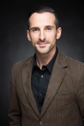 Michael Patrick Denis fotoğrafı