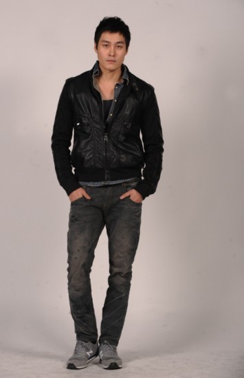 Song Yoo-ha fotoğrafı