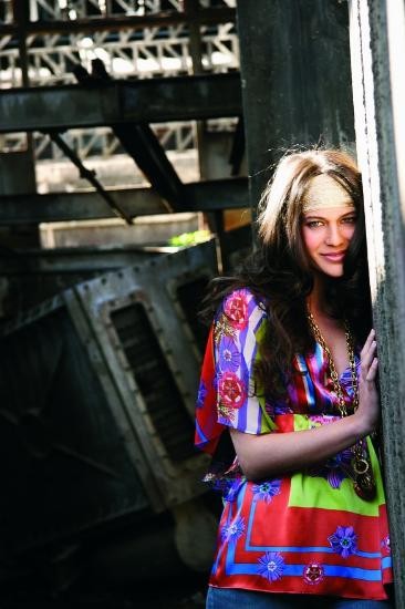 Berrak Tüzünataç Fotoğrafı