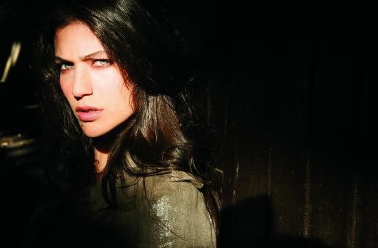 Berrak Tüzünataç Fotoğrafı