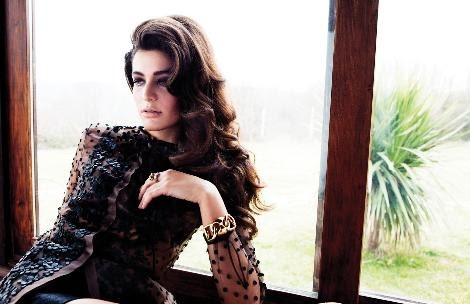 Berrak Tüzünataç fotoğrafı