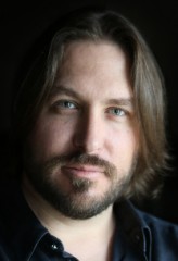 Neal Acree fotoğrafı