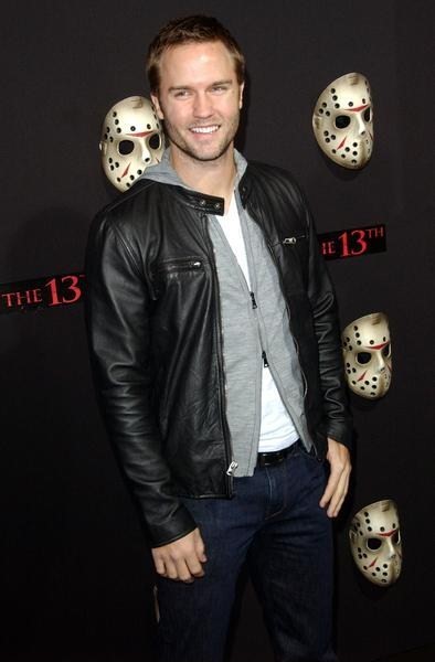 Scott Porter fotoğrafı