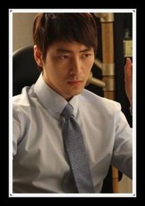 Lee Joon Hyuk Fotoğrafı