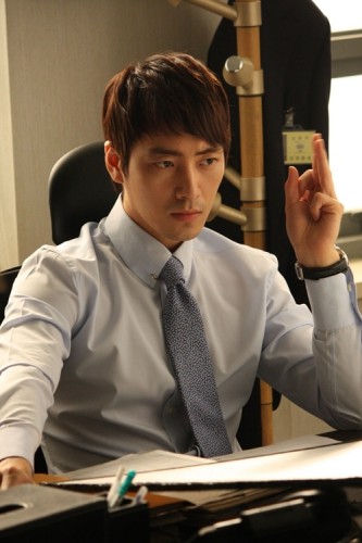 Lee Joon Hyuk Fotoğrafı