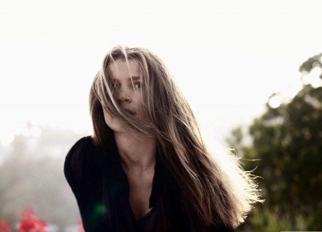 Julia Ormond Fotoğrafı