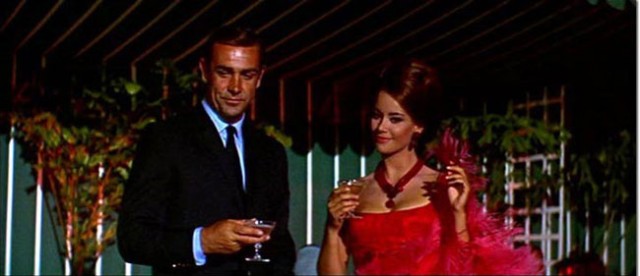 Claudine Auger Fotoğrafı