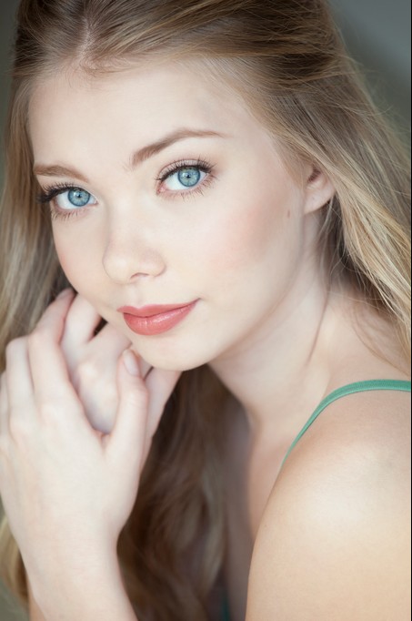 Emilia McCarthy fotoğrafı