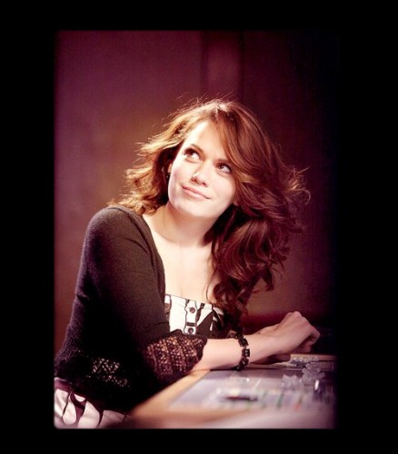 Bethany Joy Lenz Fotoğrafı