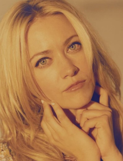 Meredith Hagner Fotoğrafı