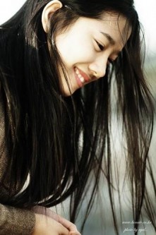 Yoo Shin-ae fotoğrafı