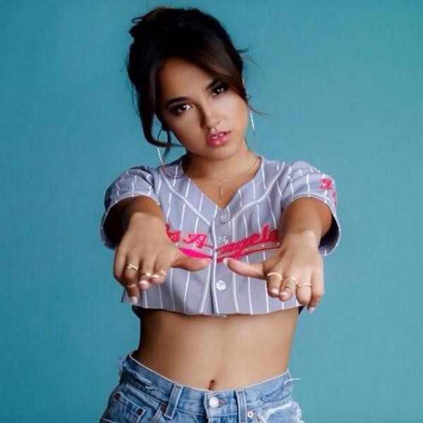 Becky G. Fotoğrafı
