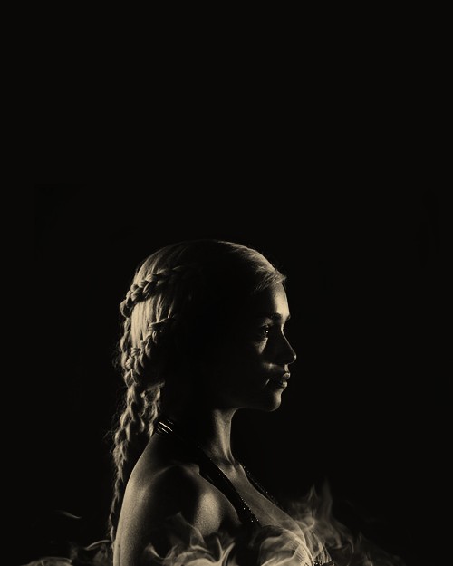 Emilia Clarke Fotoğrafı