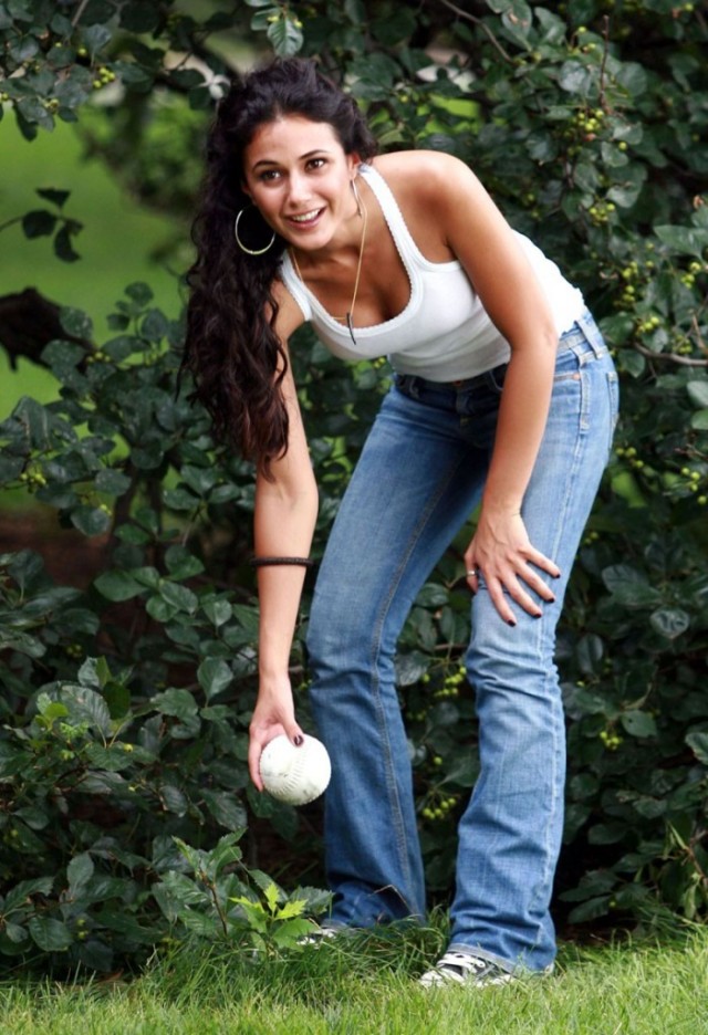 Emmanuelle Chriqui Fotoğrafı