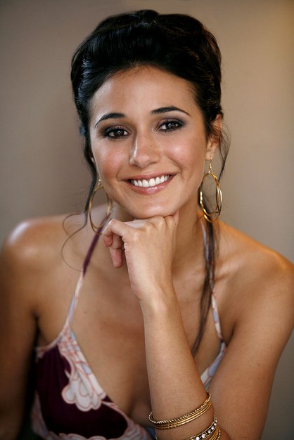 Emmanuelle Chriqui Fotoğrafı