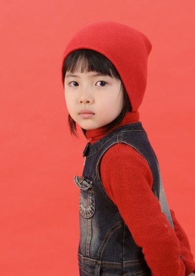 Kim Ji-won (i) Fotoğrafı