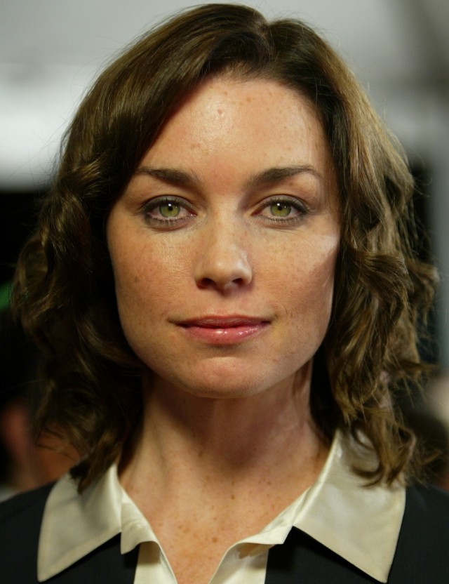 Julianne Nicholson fotoğrafı