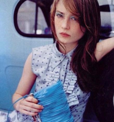 Lucy Gordon Fotoğrafı