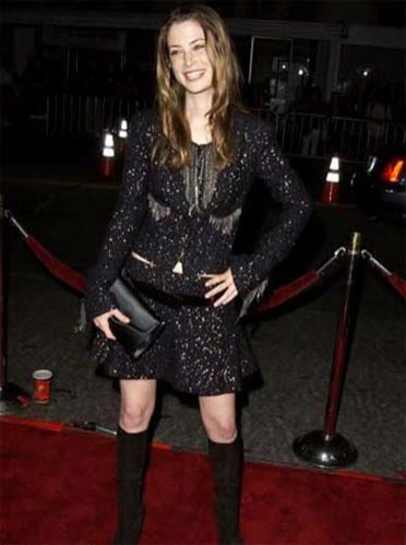 Lucy Gordon Fotoğrafı