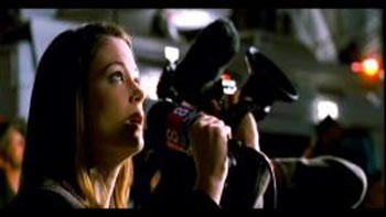 Lucy Gordon Fotoğrafı