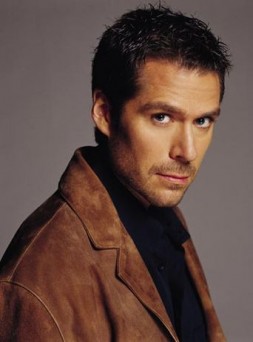 Alexis Denisof Fotoğrafı