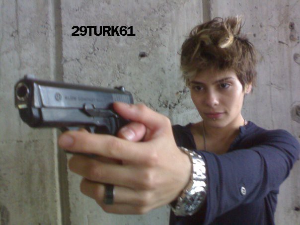 Rüzgar Erkoçlar Fotoğrafı