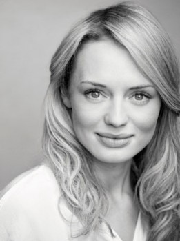 Laura Haddock Fotoğrafı