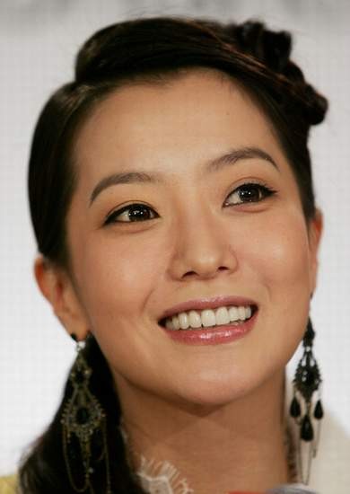 Kim Hee-seon fotoğrafı