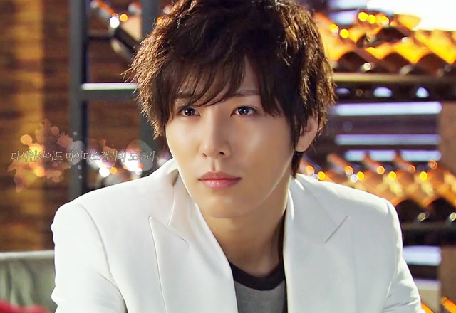 No Min-woo Fotoğrafı