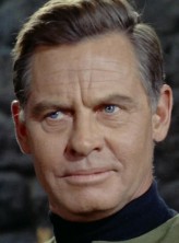 Frank Overton fotoğrafı