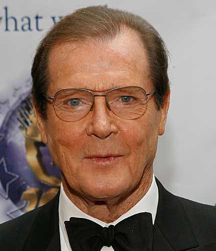 Roger Moore Fotoğrafı