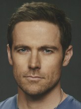 Dylan Bruce fotoğrafı