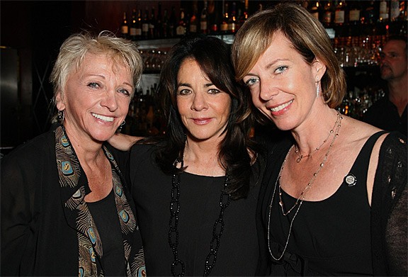 Elizabeth Franz fotoğrafı