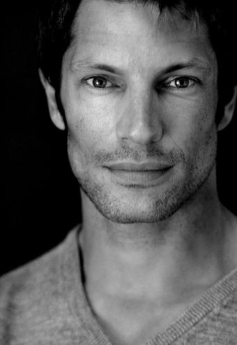 Mickey Hardt fotoğrafı