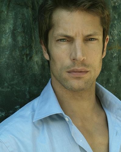 Mickey Hardt Fotoğrafı