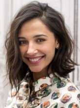 Naomi Scott fotoğrafı