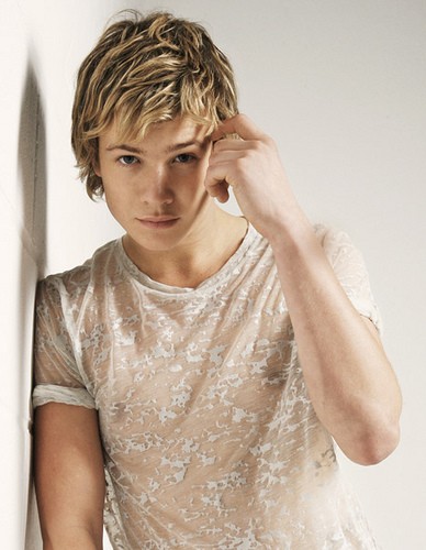Ed Speleers Fotoğrafı