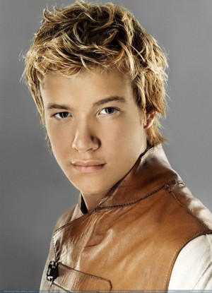 Ed Speleers Fotoğrafı