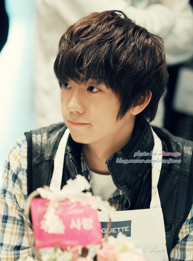 Wooyoung Fotoğrafı