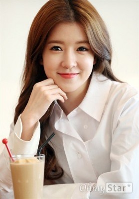 Jung In-sun Fotoğrafı