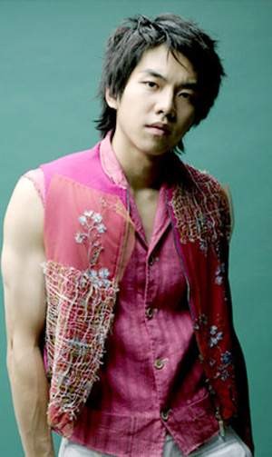 Lee Seung-gi Fotoğrafı