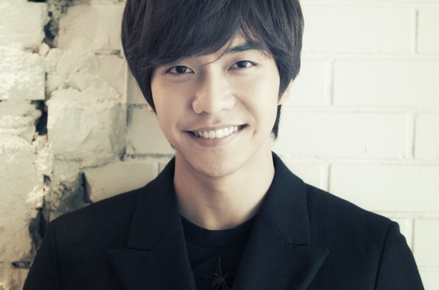 Lee Seung-gi Fotoğrafı