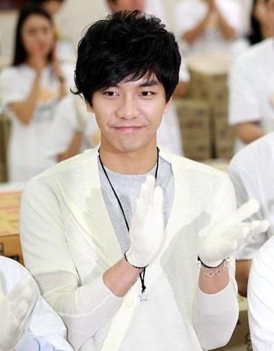 Lee Seung-gi Fotoğrafı