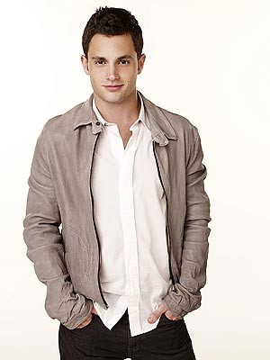 Penn Badgley Fotoğrafı