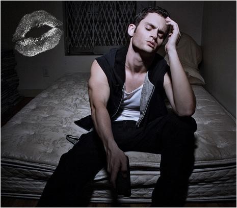 Penn Badgley Fotoğrafı