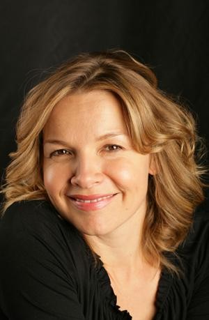 Justine Clarke fotoğrafı