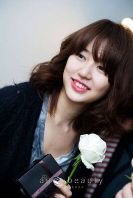 Yoon Eun-hye Fotoğrafı