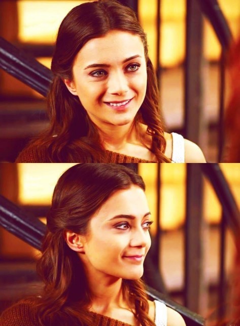 Damla Sönmez Fotoğrafı